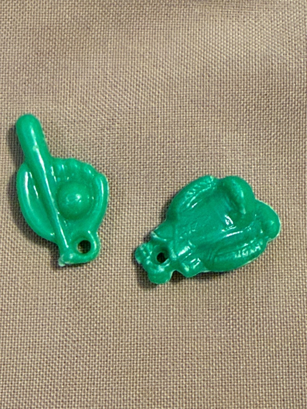 Lot of 2 Green plastic Vintage Cracker Jack Surprise Charm toy